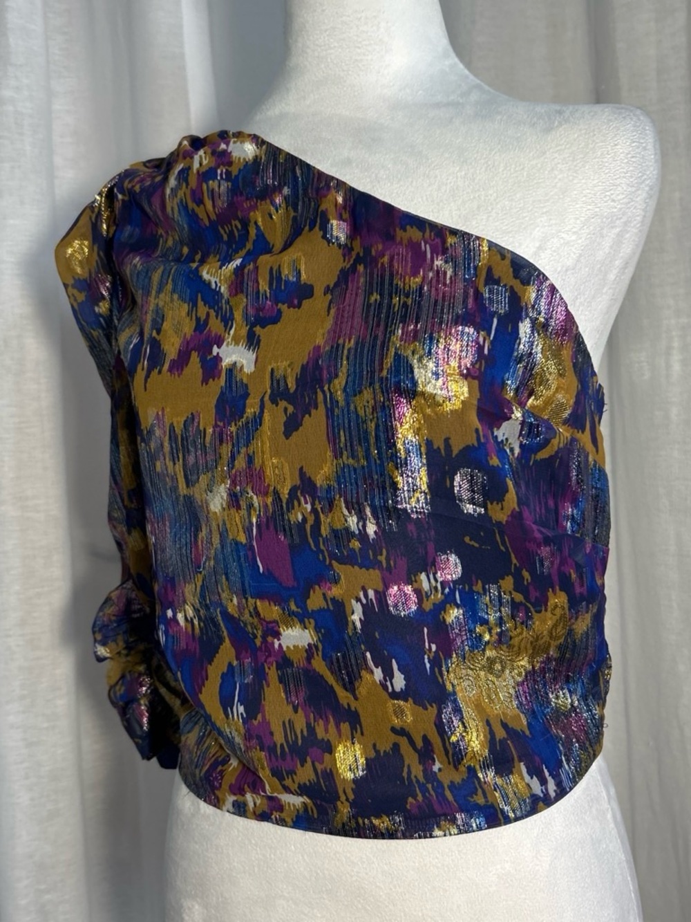 Flashy One-Shoulder Metallic Abstract Print Crop Top - Navy, Gold, Purple - Picture 3 of 6